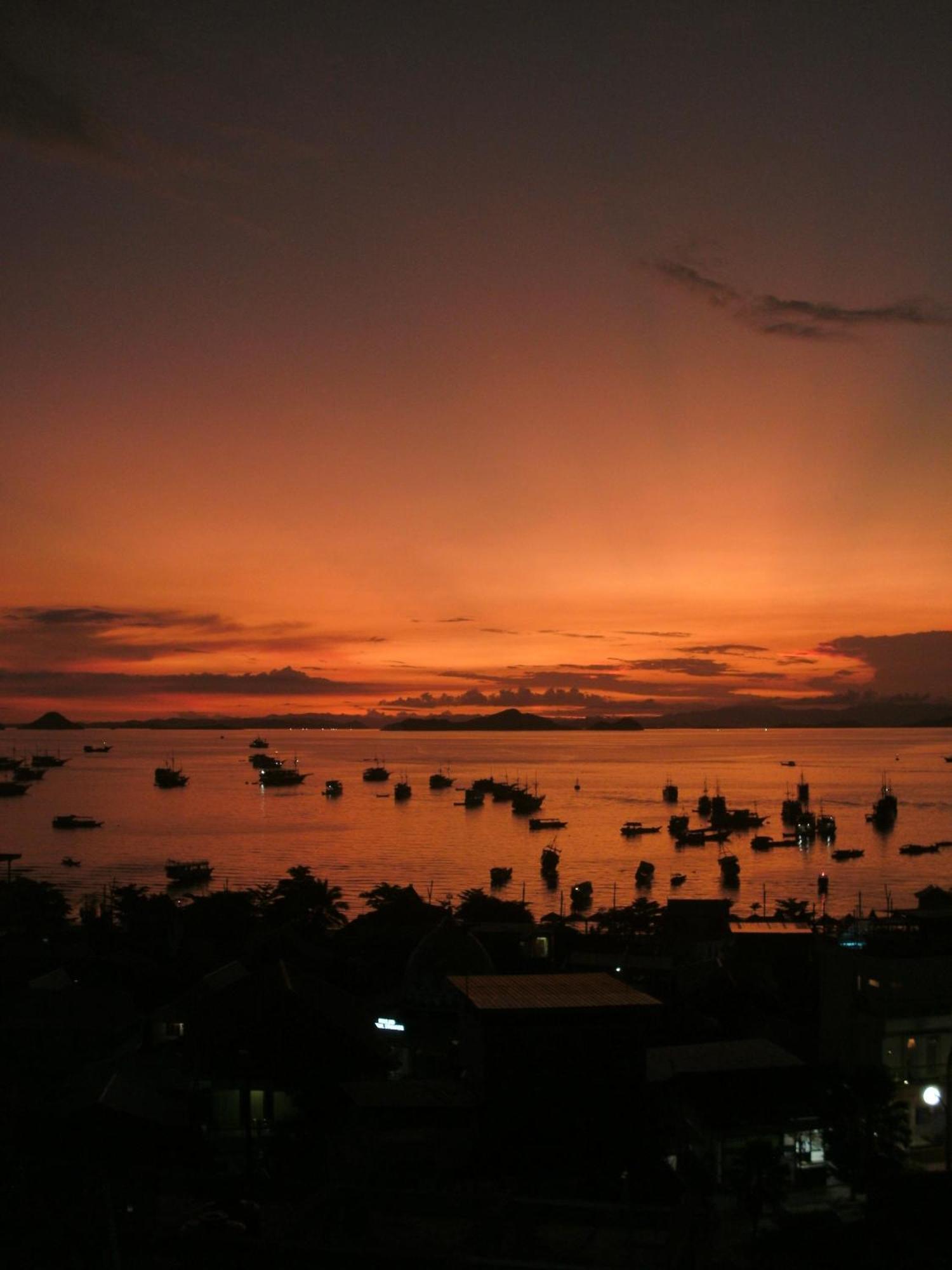 De Nata Labuan Bajo Exterior foto